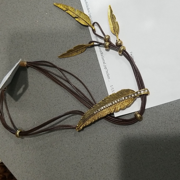 Bohemian Style Black Rope Chain Feather Pattern - Picture 3 of 3